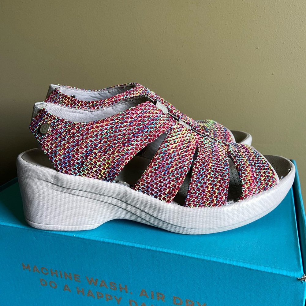 BZees Finale Sandal Double Up Slingback Wedge Sandal FREE SHIPPING